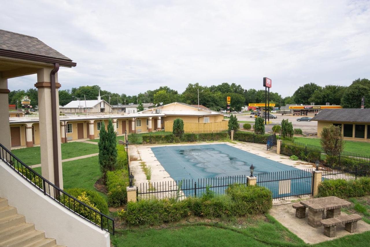 Woodridge Inn And Suites Маями Екстериор снимка