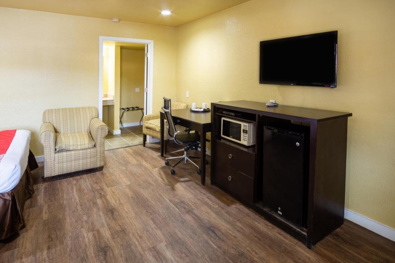 Woodridge Inn And Suites Маями Екстериор снимка