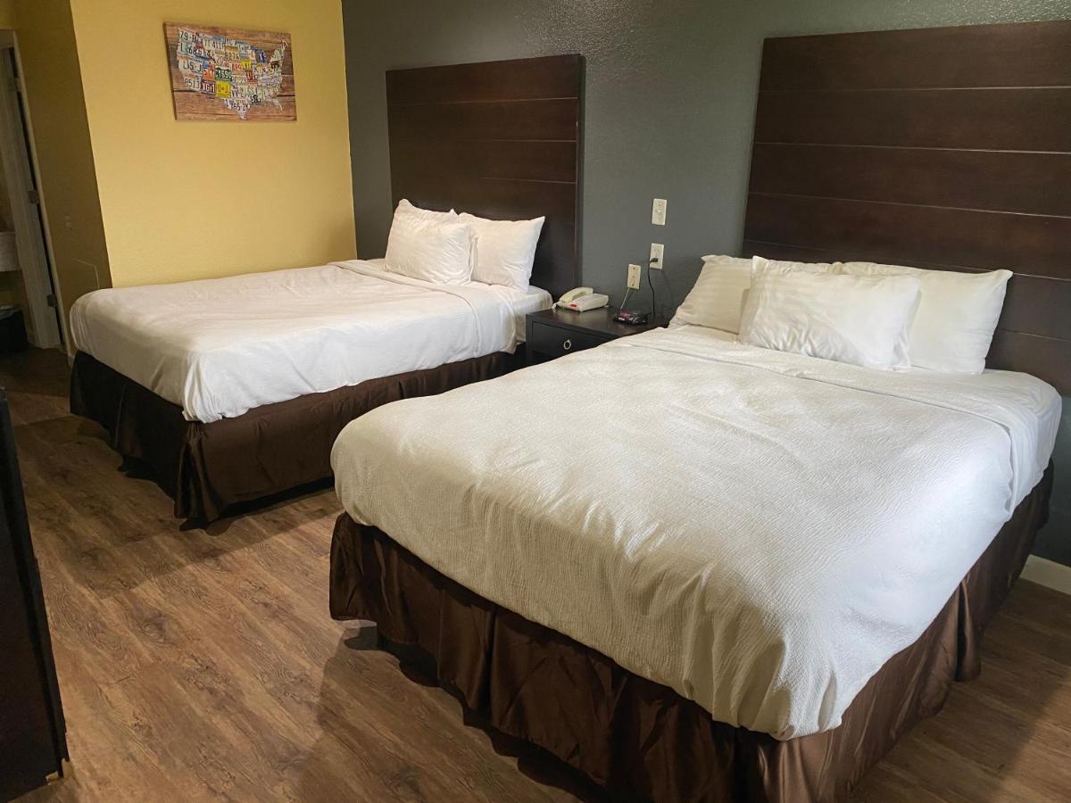 Woodridge Inn And Suites Маями Екстериор снимка