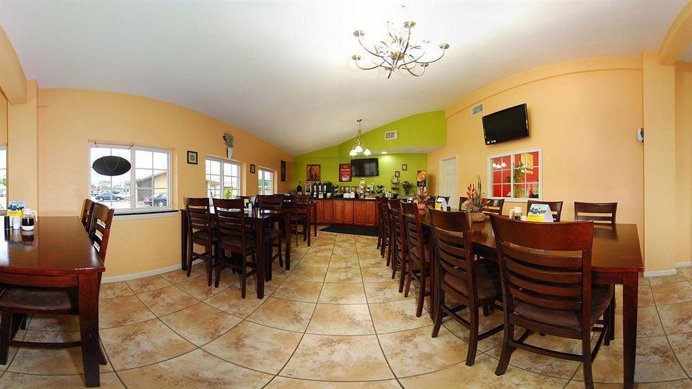 Woodridge Inn And Suites Маями Екстериор снимка