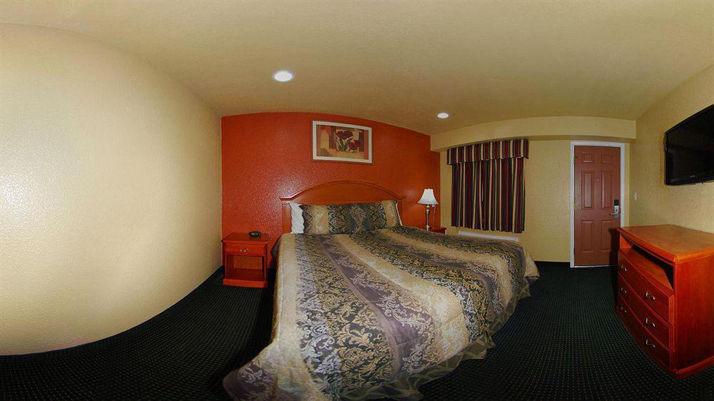 Woodridge Inn And Suites Маями Екстериор снимка